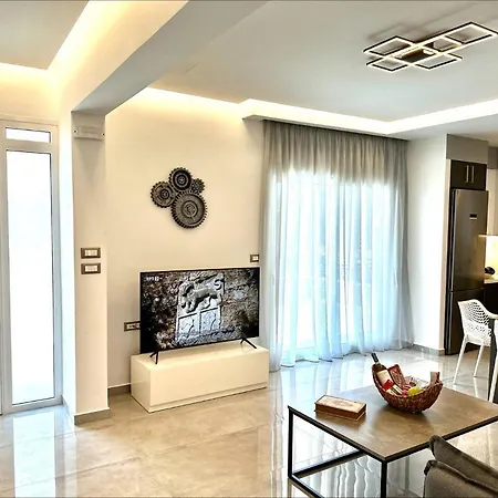 Flev's Luxury House With Pool * Kremastí