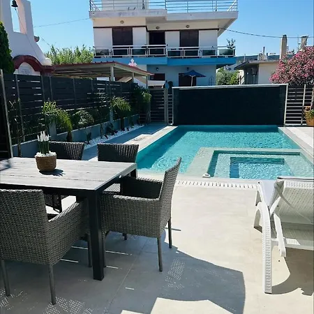 Nyaraló Flev's Luxury House With Pool Kremasztí