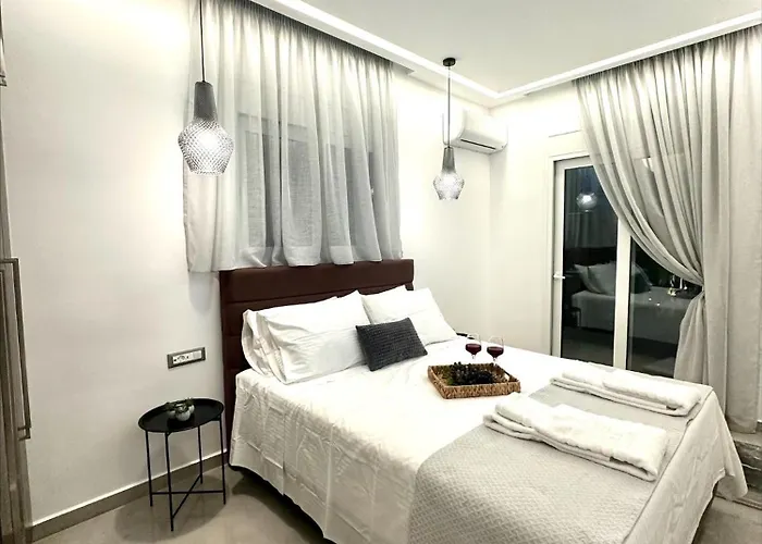 Flev's Luxury House With Pool Vakantiehuis *