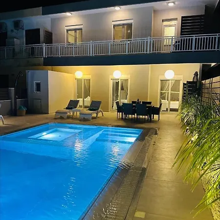 Flev's Luxury House With Pool * Kremastí